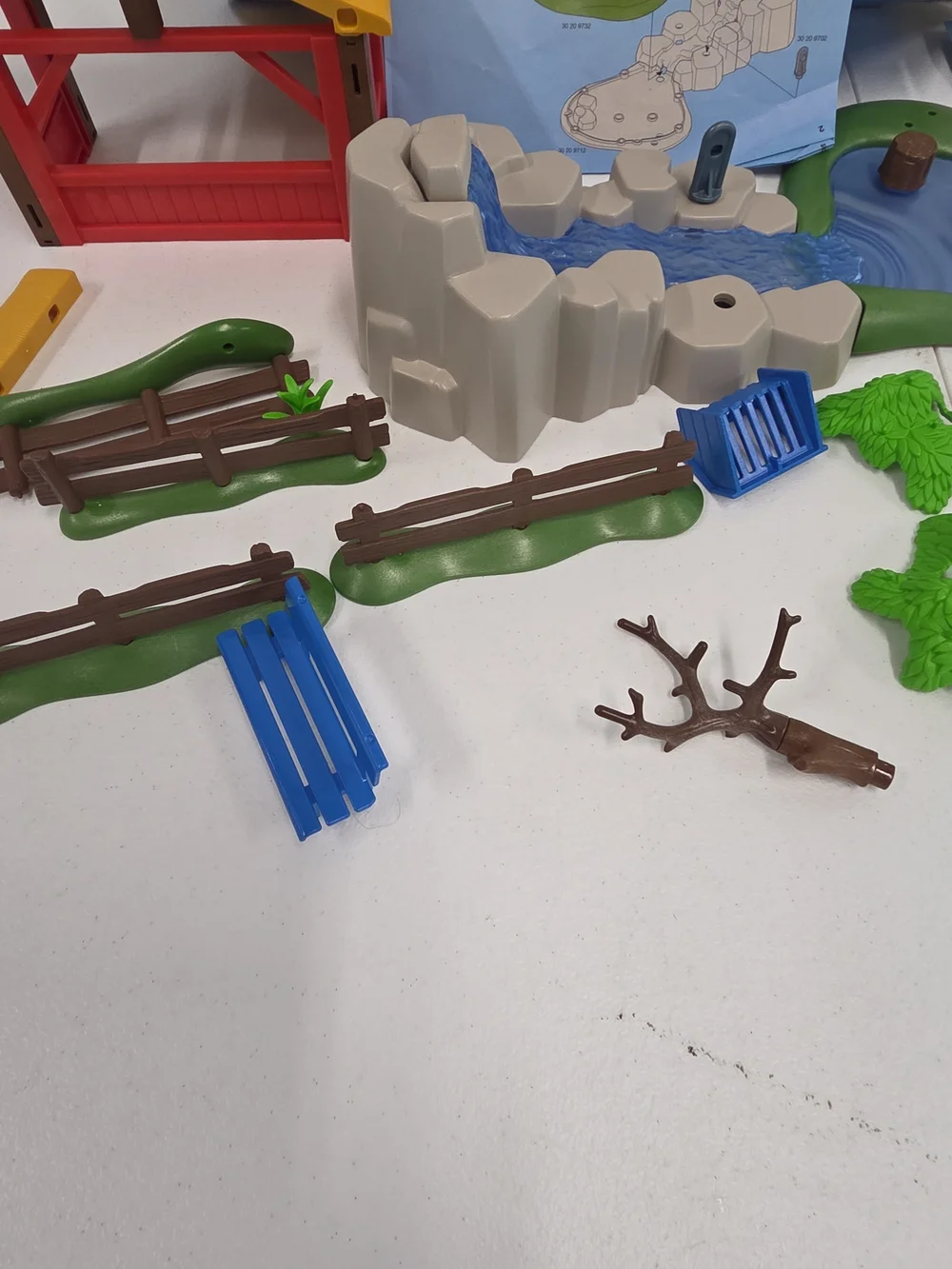 Playmobil City Life 4851 Children’s Zoo 2010 Incomplete With Box